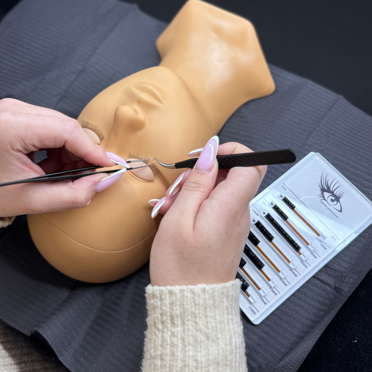 Mannequin Head - For Lash Training