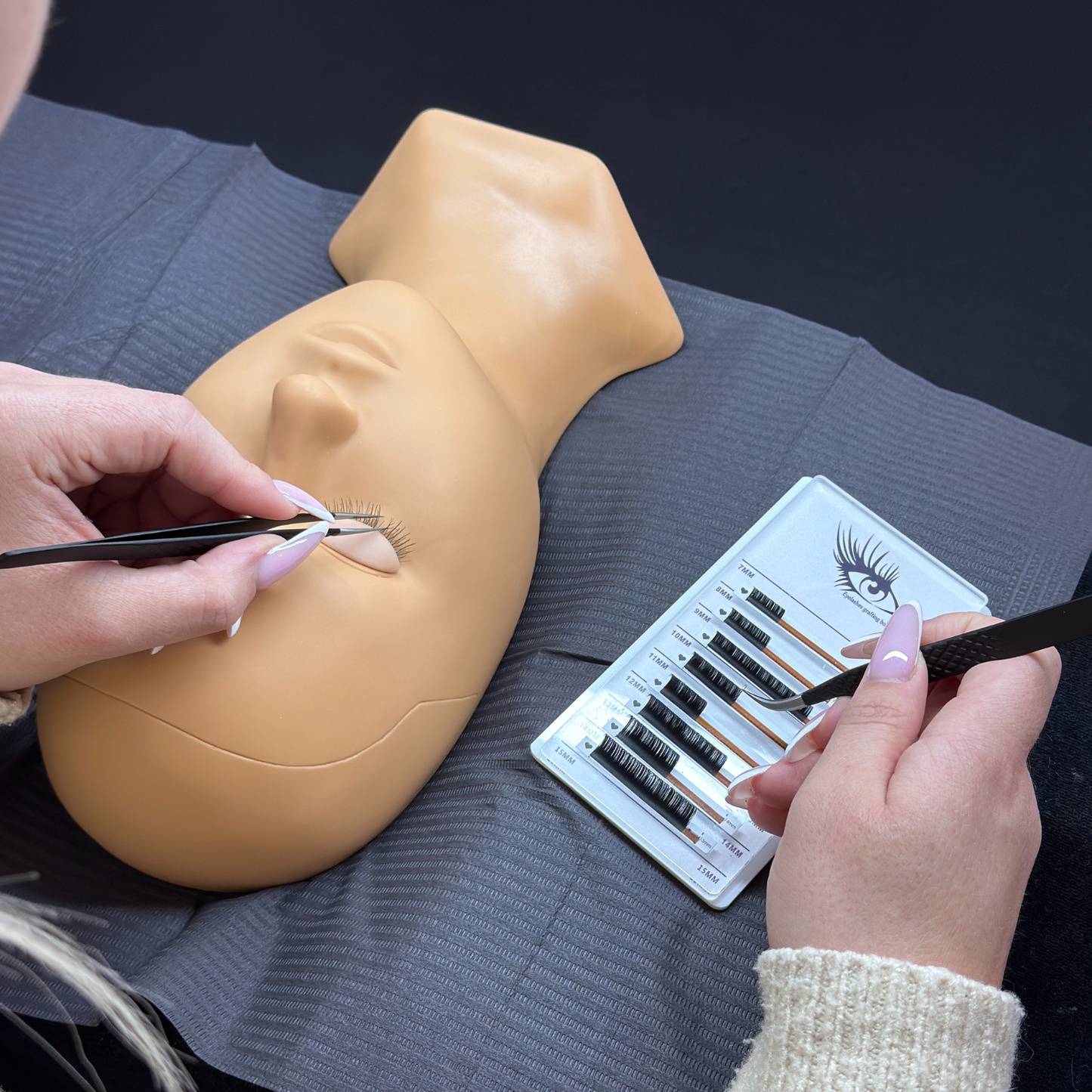 Mannequin Head - For Lash Training