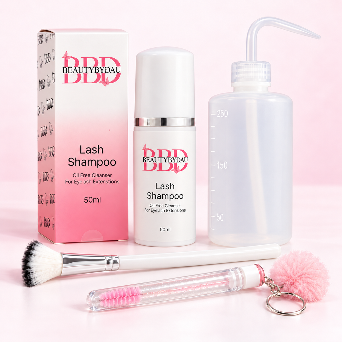 BeautyByDau Lash Shampoo Kit med korrekt shampooemballage