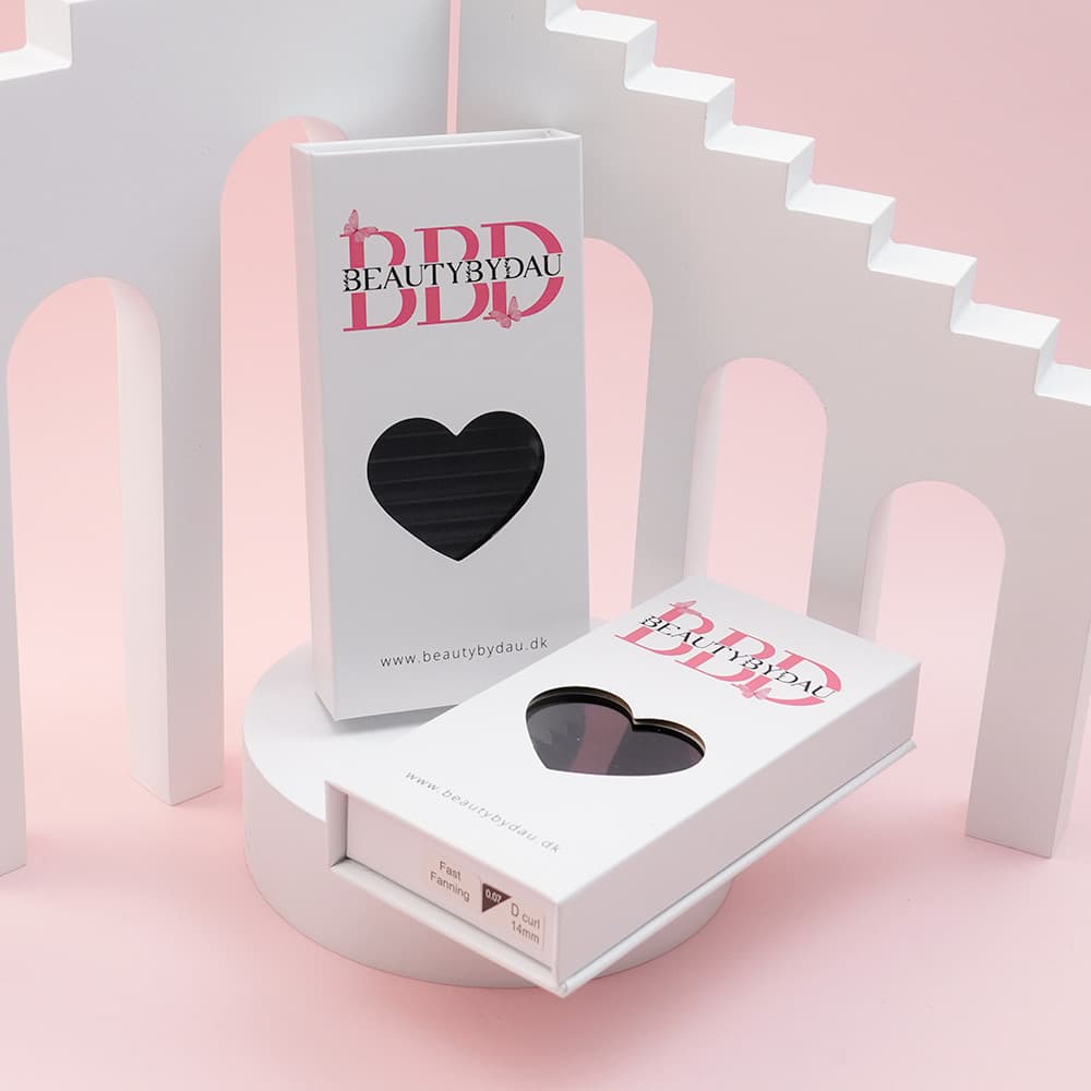 Single Lashes til vippe extensions – flad base for længere holdbarhed og nem påsætning.